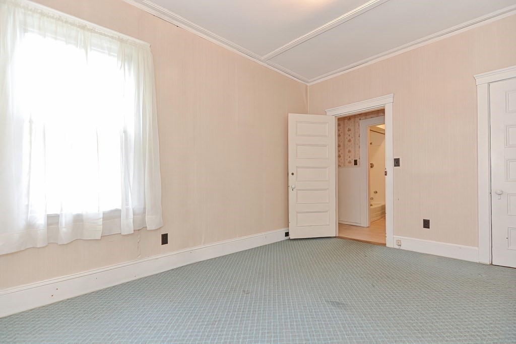 11 Grove Street Wakefield, MA 01880 - Photo 20 of 38