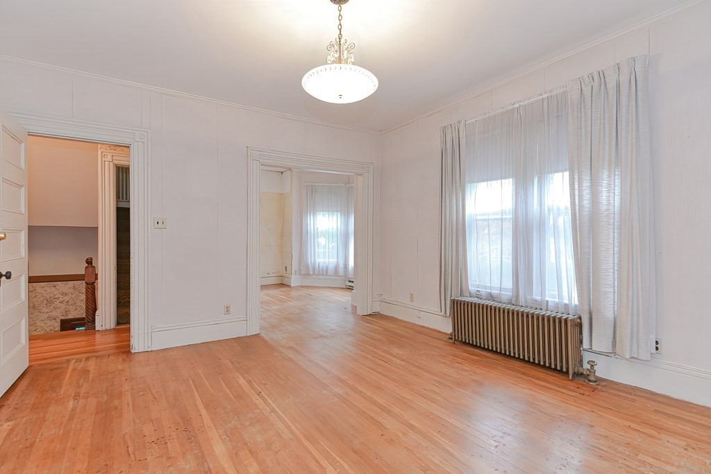 11 Grove Street Wakefield, MA 01880 - Photo 23 of 38