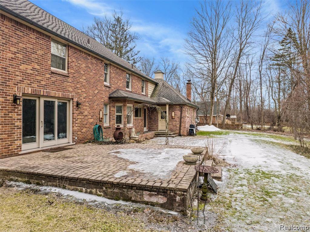 31241 Lahser Road Beverly Hills, MI 48025 - Photo 48 of 65