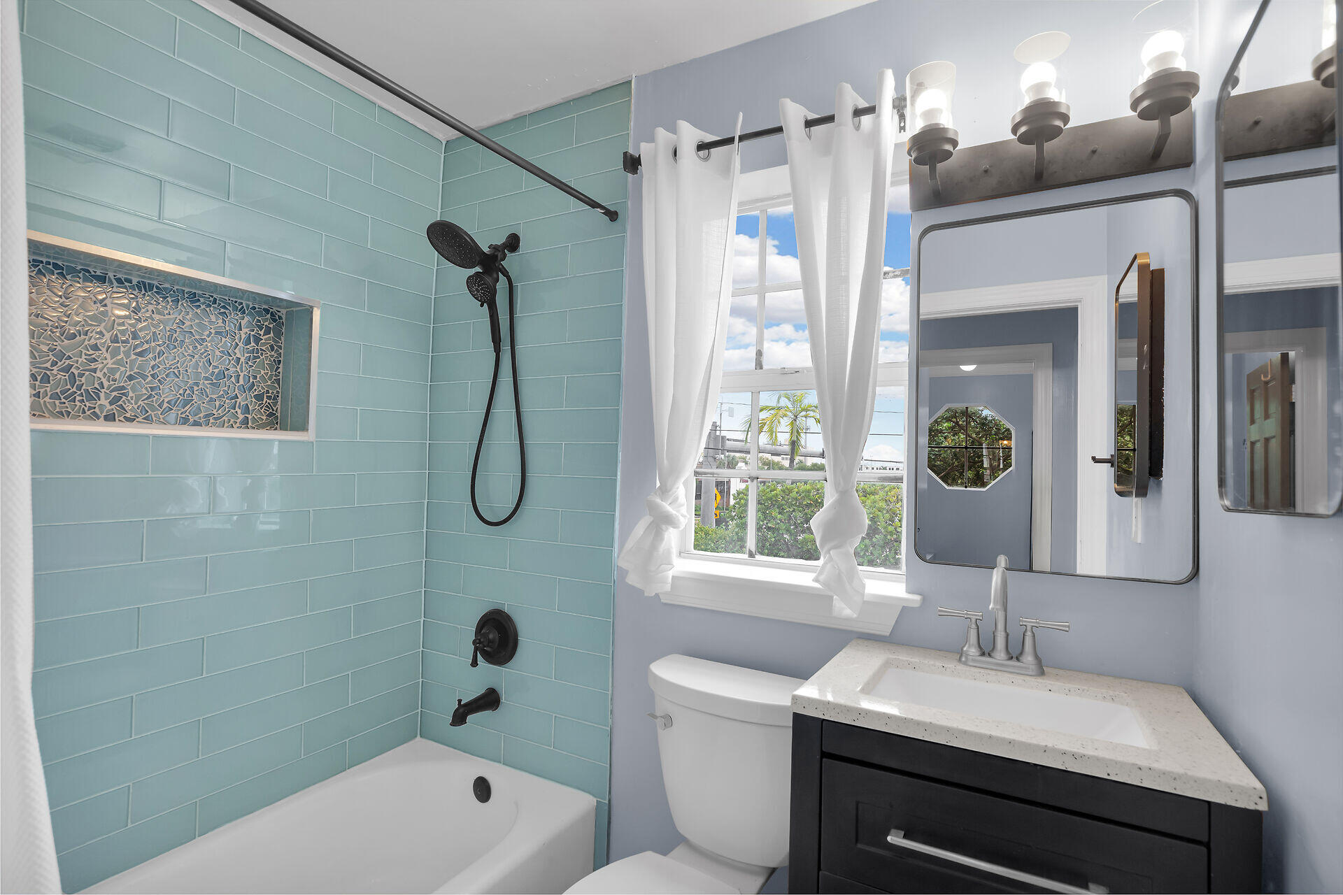 3029 North Roosevelt Boulevard, Unit 54 Key West, FL 33040 - Photo 24 of 31 Full Bath