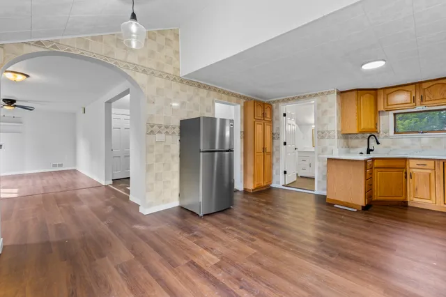 $299,900 | W9526 Clinton Street, Darien, WI 53114