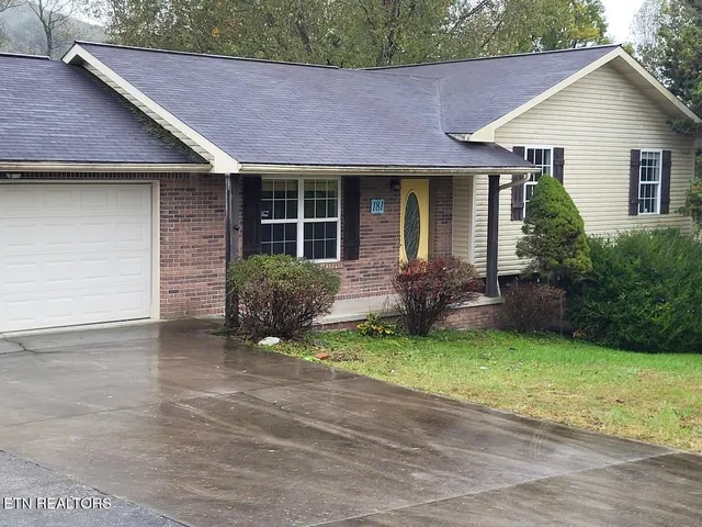 $304,900 | 181 Christina Circle, Maynardville, TN 37807