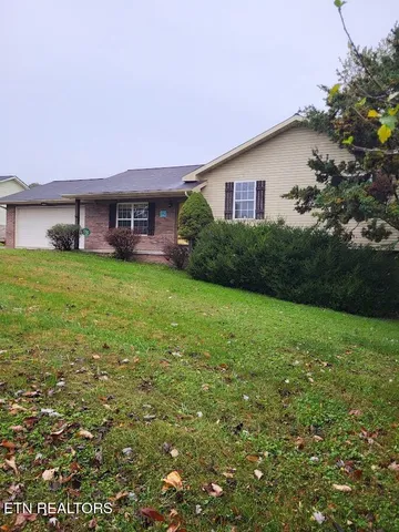 $304,900 | 181 Christina Circle, Maynardville, TN 37807