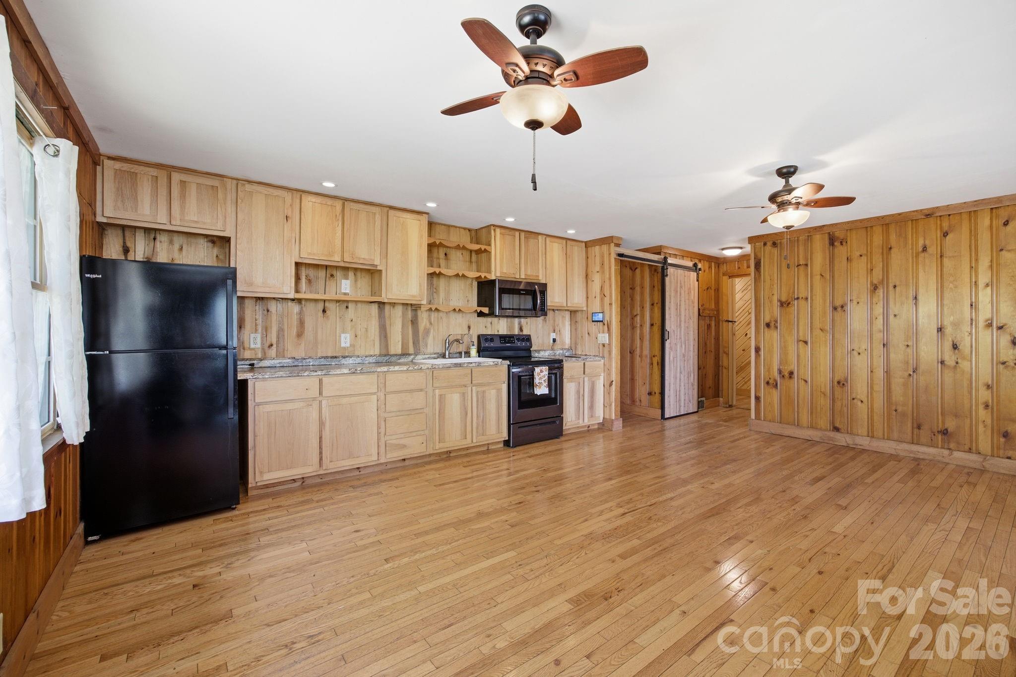199 Alpine Drive Marion, NC 28752 - Photo 15 of 44