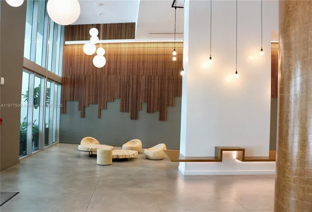 $3,650 | 350 South Miami Avenue, Unit 3813, Miami, FL 33130