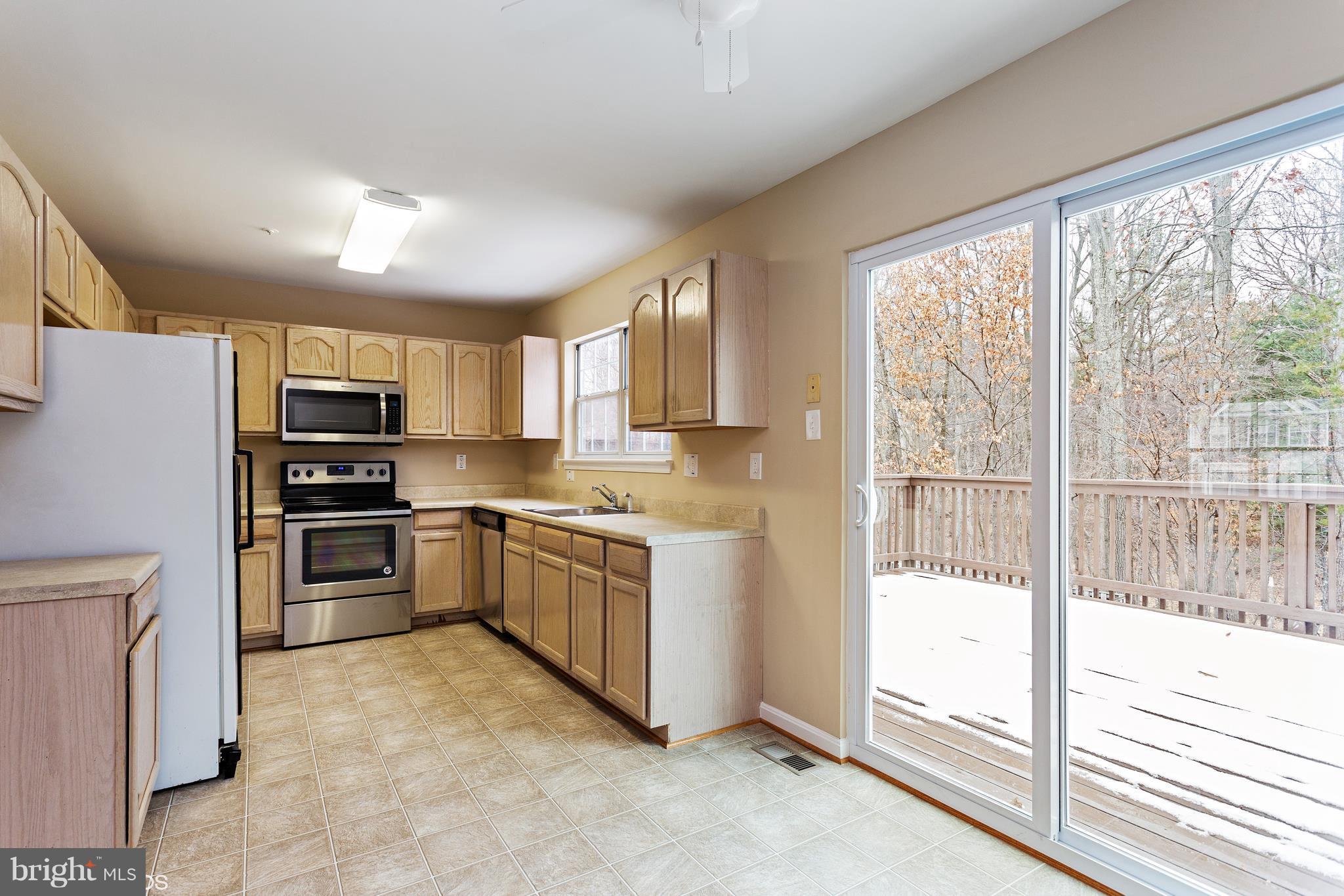 3510 Corn Stream Road Randallstown, MD 21133 - Photo 9 of 26 Kitchen