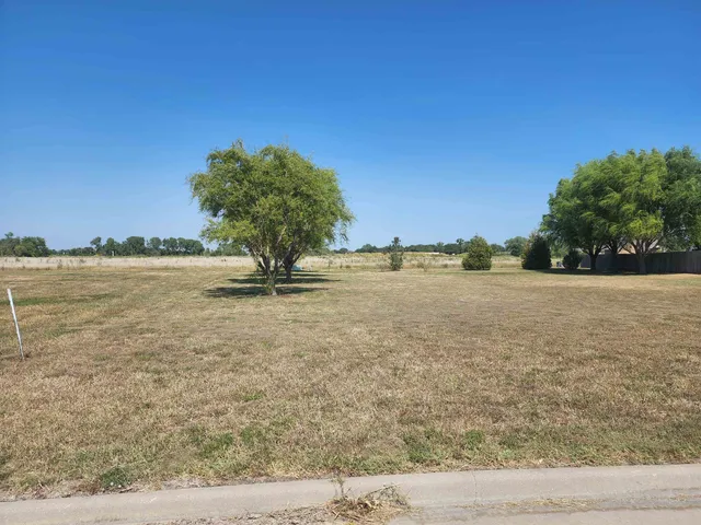 $40,000 | 508 Witmarsum West, North Newton, KS 67117