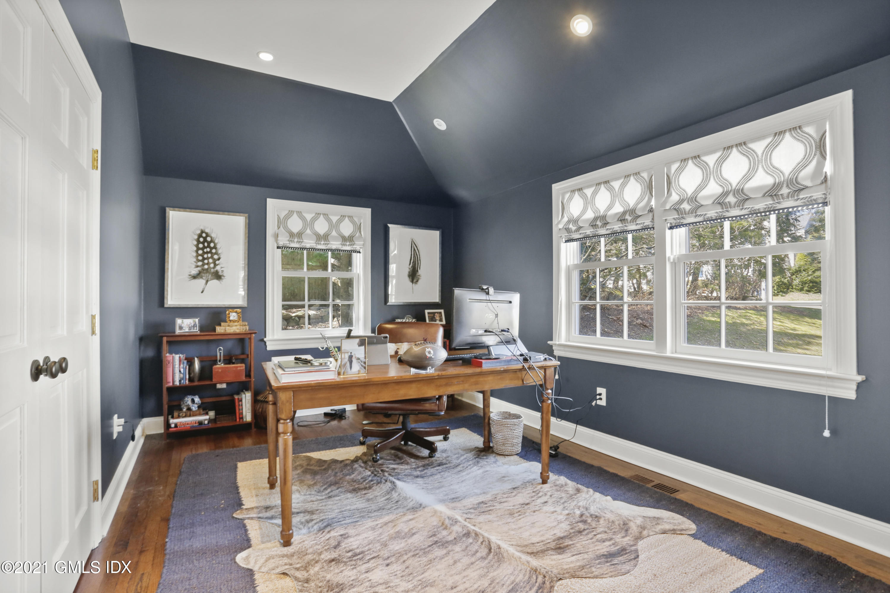 52 Winthrop Drive Riverside, CT 06878 - Photo 11 of 34 a reading room with furniture and a window