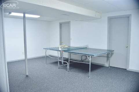 1384 Kings Pointe Road Grand Blanc, MI 48439 - Photo 40 of 41 20427354-39.JPG