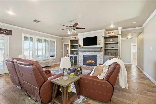 $370,000 | 205 Hutcheson Avenue, Wolfforth, TX 79382