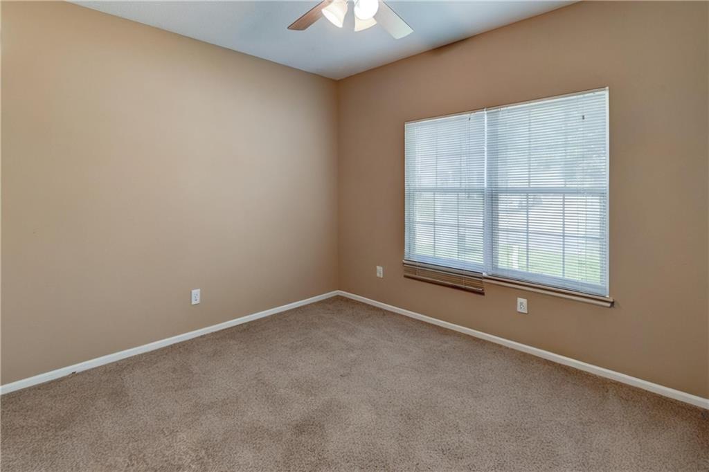 1018 North Old Mill Road Independence, MO 64056 - Photo 34 of 55