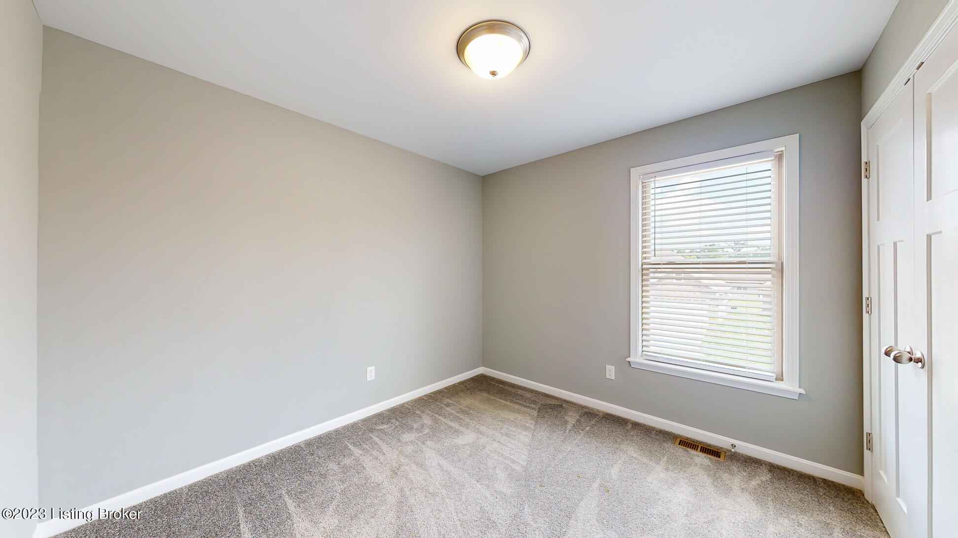 7606 Crestline Road Louisville, KY 40214 - Photo 27 of 72 7606-Crestline-Rd_027
