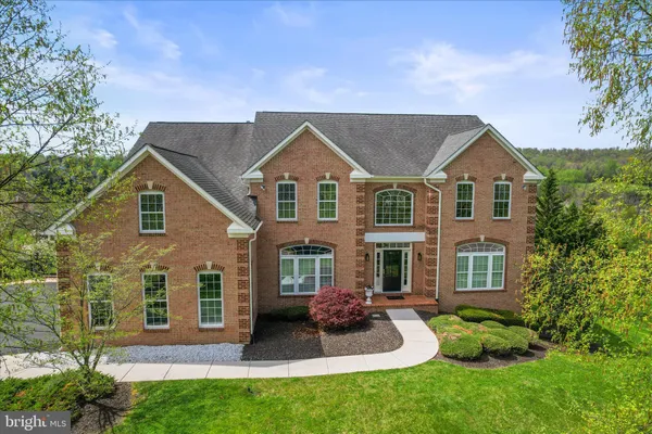 $679,000 | 40 Fawn Hill Road, Hanover, PA 17331