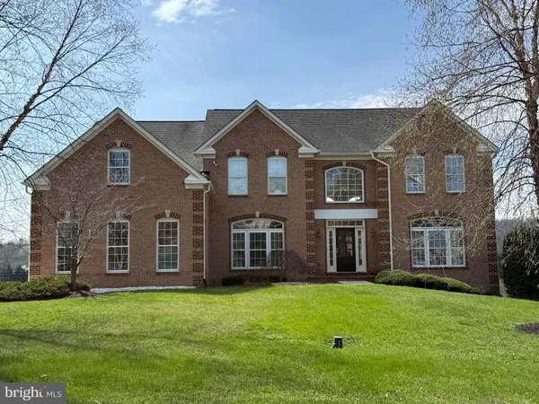 $679,000 | 40 Fawn Hill Road, Hanover, PA 17331