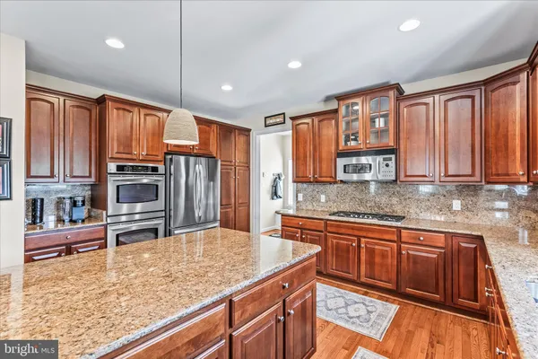 $679,000 | 40 Fawn Hill Road, Hanover, PA 17331