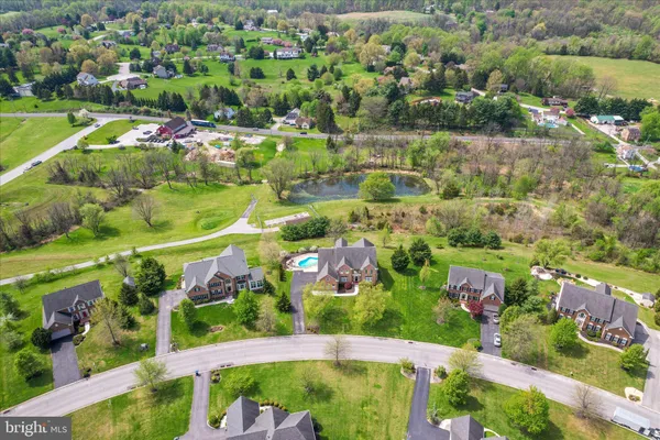 $679,000 | 40 Fawn Hill Road, Hanover, PA 17331