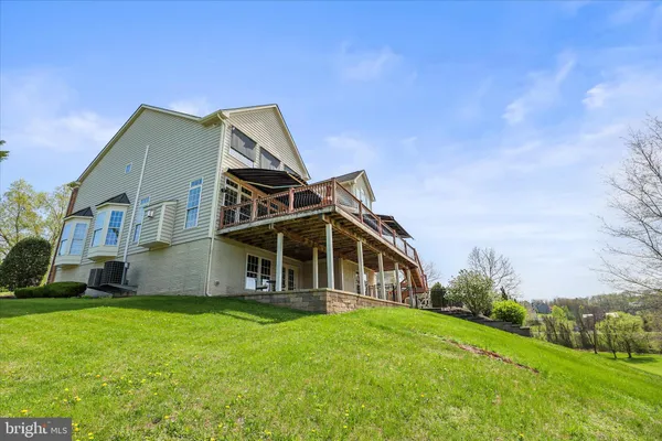 $679,000 | 40 Fawn Hill Road, Hanover, PA 17331