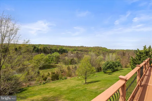 $679,000 | 40 Fawn Hill Road, Hanover, PA 17331