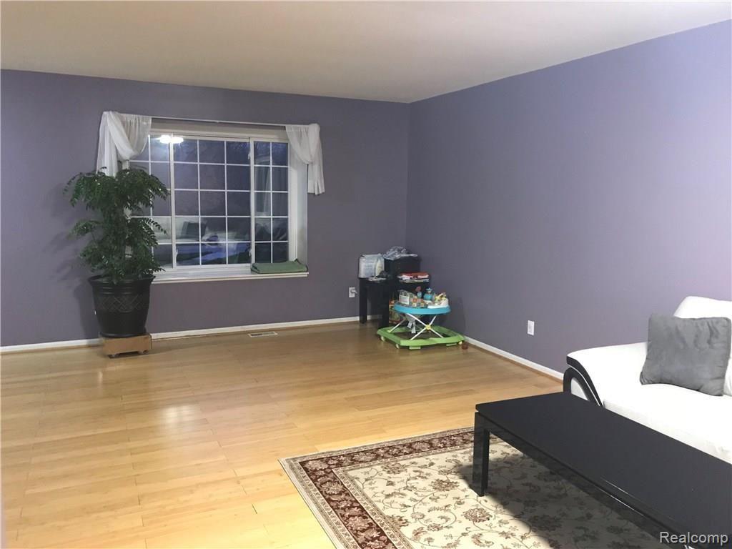 40848 Worthington Road Canton, MI 48188 - Photo 12 of 25