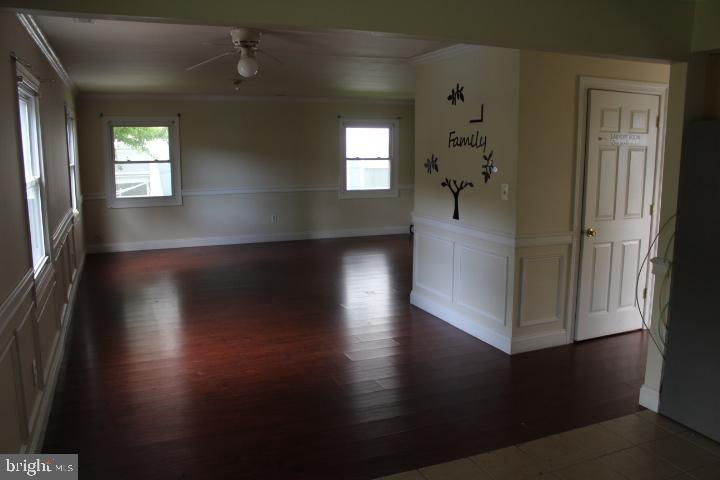 111 Pageant Lane Willingboro, NJ 08046 - Photo 11 of 42
