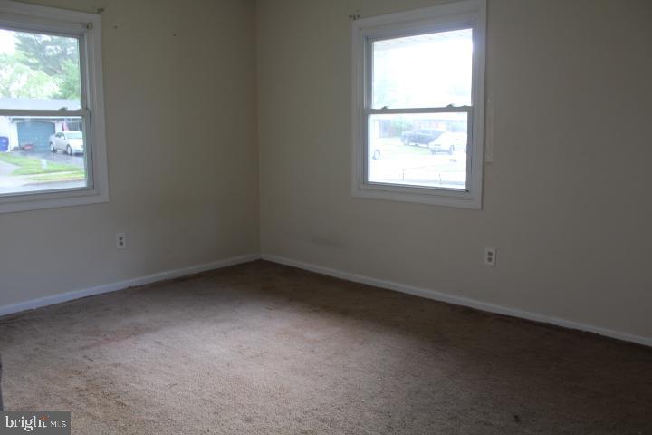 111 Pageant Lane Willingboro, NJ 08046 - Photo 17 of 42