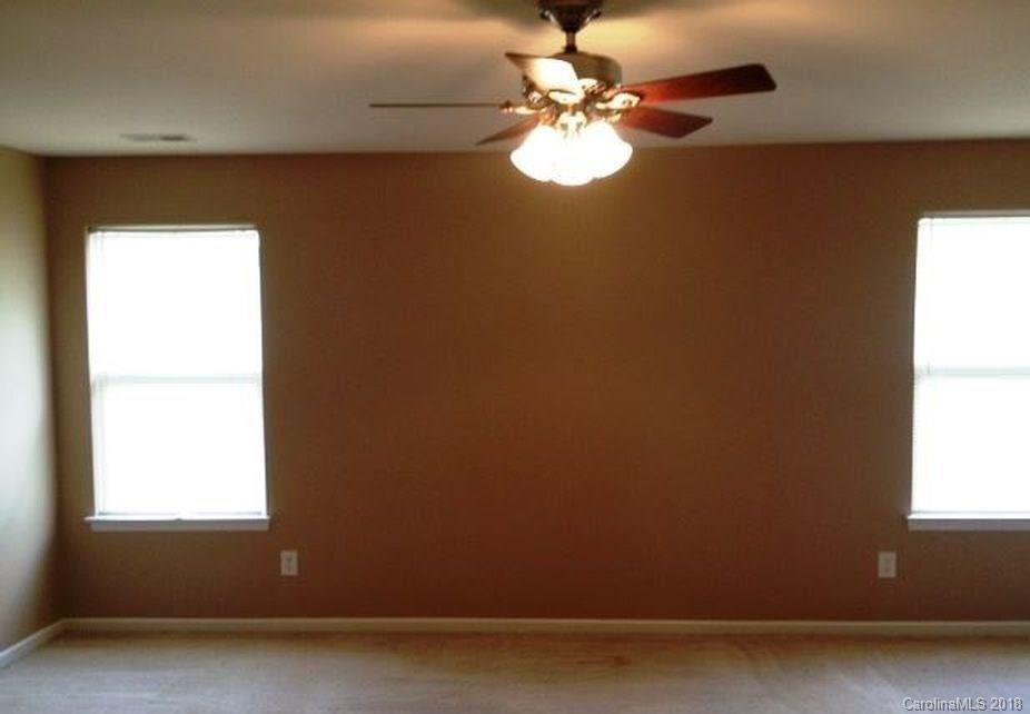 8504 Old Potters Road Charlotte, NC 28269 - Photo 5 of 18