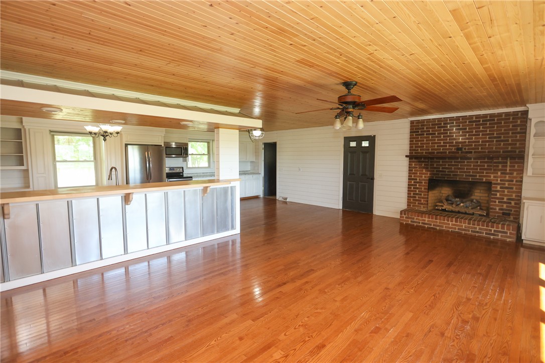 910 Highway 182 Fair Play, SC 29643 - Photo 28 of 41