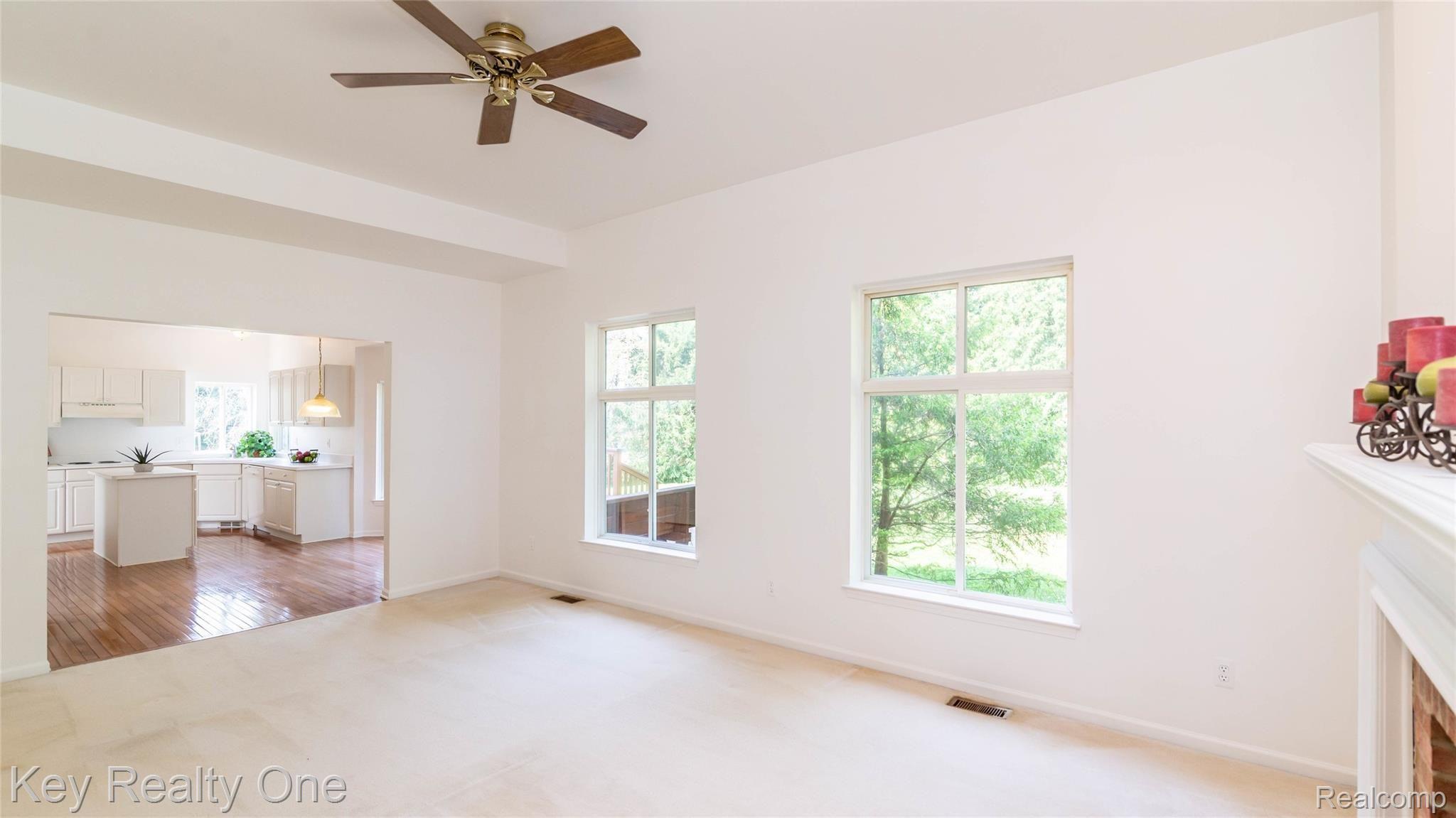 3530 Kossuth Road Lake Orion, MI 48360 - Photo 13 of 28 020_31.jpg
