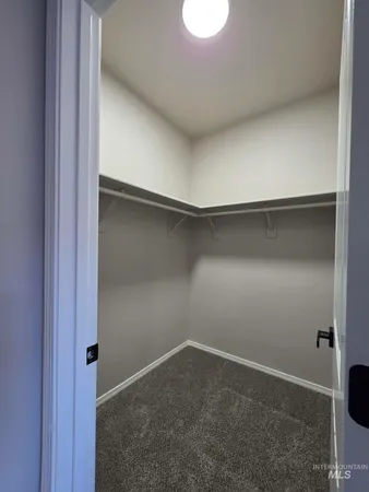 $329,900 | 929 22nd Avenue East, Jerome, ID 83338