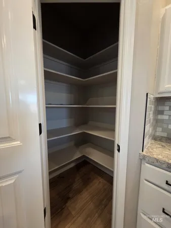 $329,900 | 929 22nd Avenue East, Jerome, ID 83338