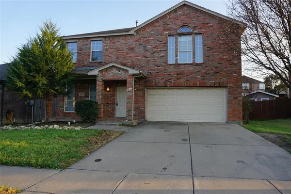 $2,295 | 5613 Penwell Drive, Fort Worth, TX 76135