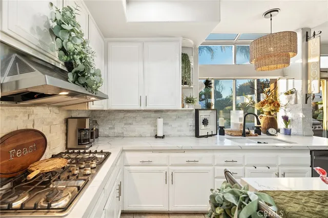 $925,000 | 40027 Gibraltar Drive, Murrieta, CA 92562