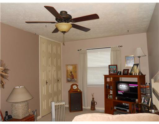 6001 York Road South Bend, IN 46614 - Photo 8 of 16 Gallery Image 8