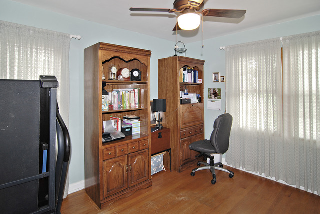 22 Northgate Road Riverside, IL 60546 - Photo 8 of 9