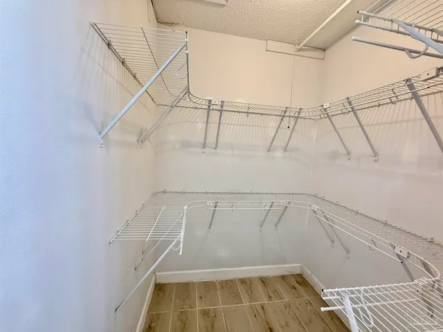 $2,500 | 3484 Willow Lane, Gulf Breeze, FL 32563