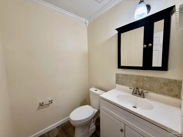 $2,500 | 3484 Willow Lane, Gulf Breeze, FL 32563