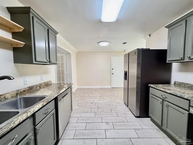 $2,500 | 3484 Willow Lane, Gulf Breeze, FL 32563