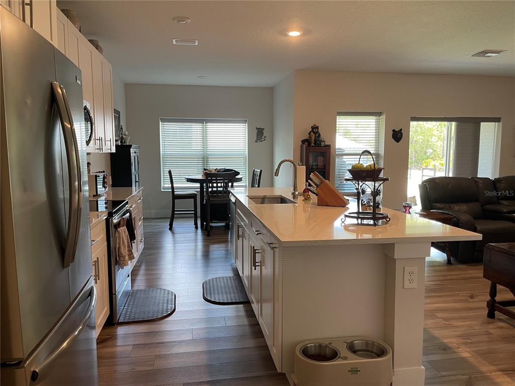 13084 Motmot Road Weeki Wachee, FL 34614 - Photo 7 of 32