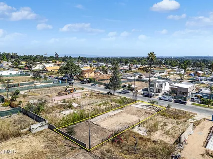 $425,000 | 125 West Mariposa Street, Altadena, CA 91001
