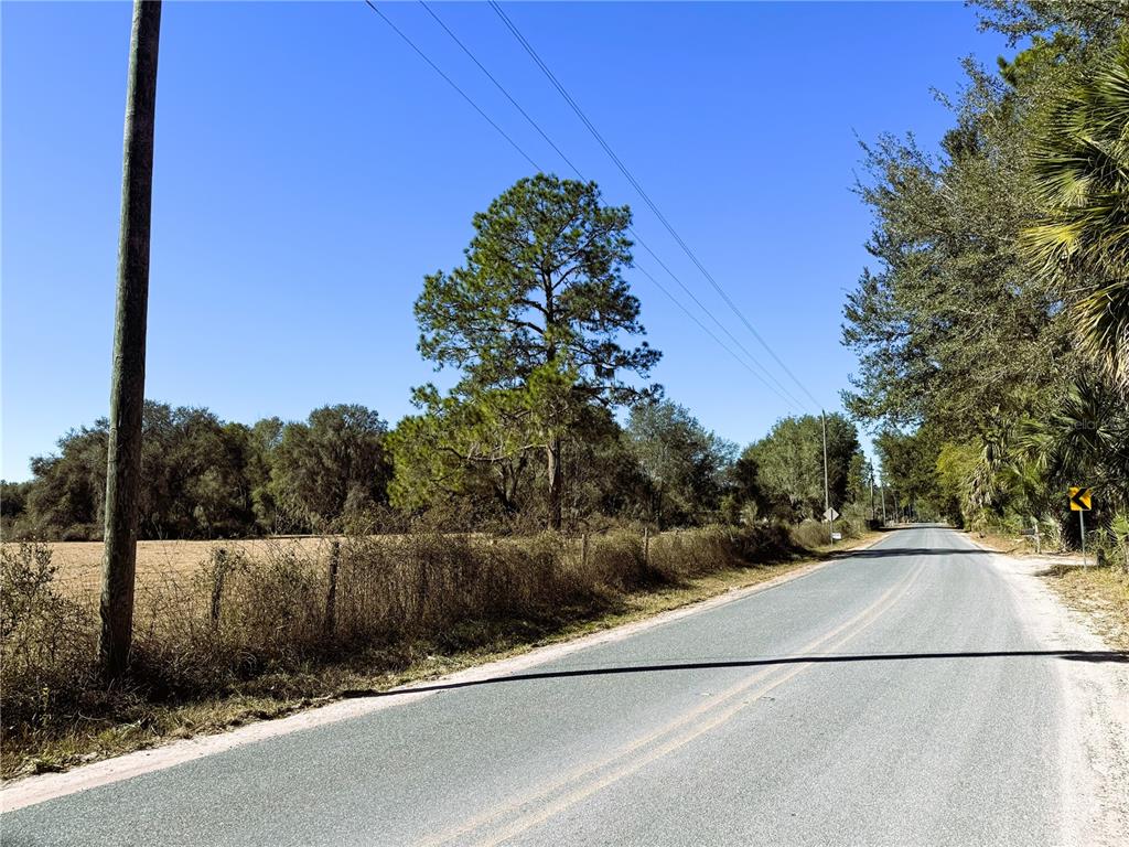 7400 Northeast 199th Street Road Citra, FL 32113 - Photo 14 of 21