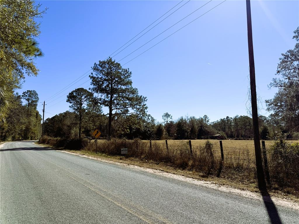 7400 Northeast 199th Street Road Citra, FL 32113 - Photo 15 of 21