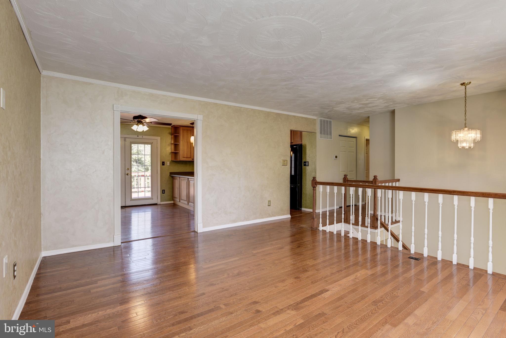 8300 Grainfield Road Severn, MD 21144 - Photo 11 of 44 Living Room