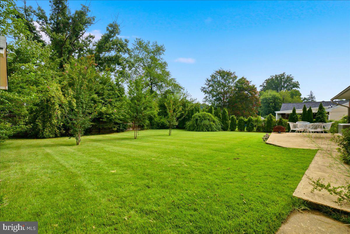 7414 Inzer Street Springfield, VA 22151 - Photo 4 of 29 Gallery Image 4