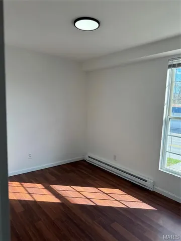 $900 | 215 East Cherry Street, Unit 1, Troy, MO 63379