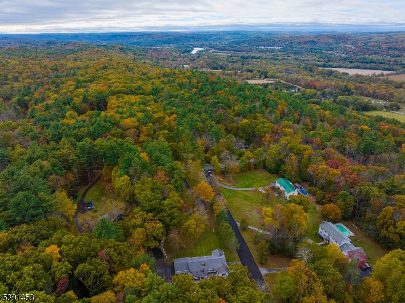 47 New Mashipacong Road Montague, NJ 07827 - Photo 5 of 42 a view of a city