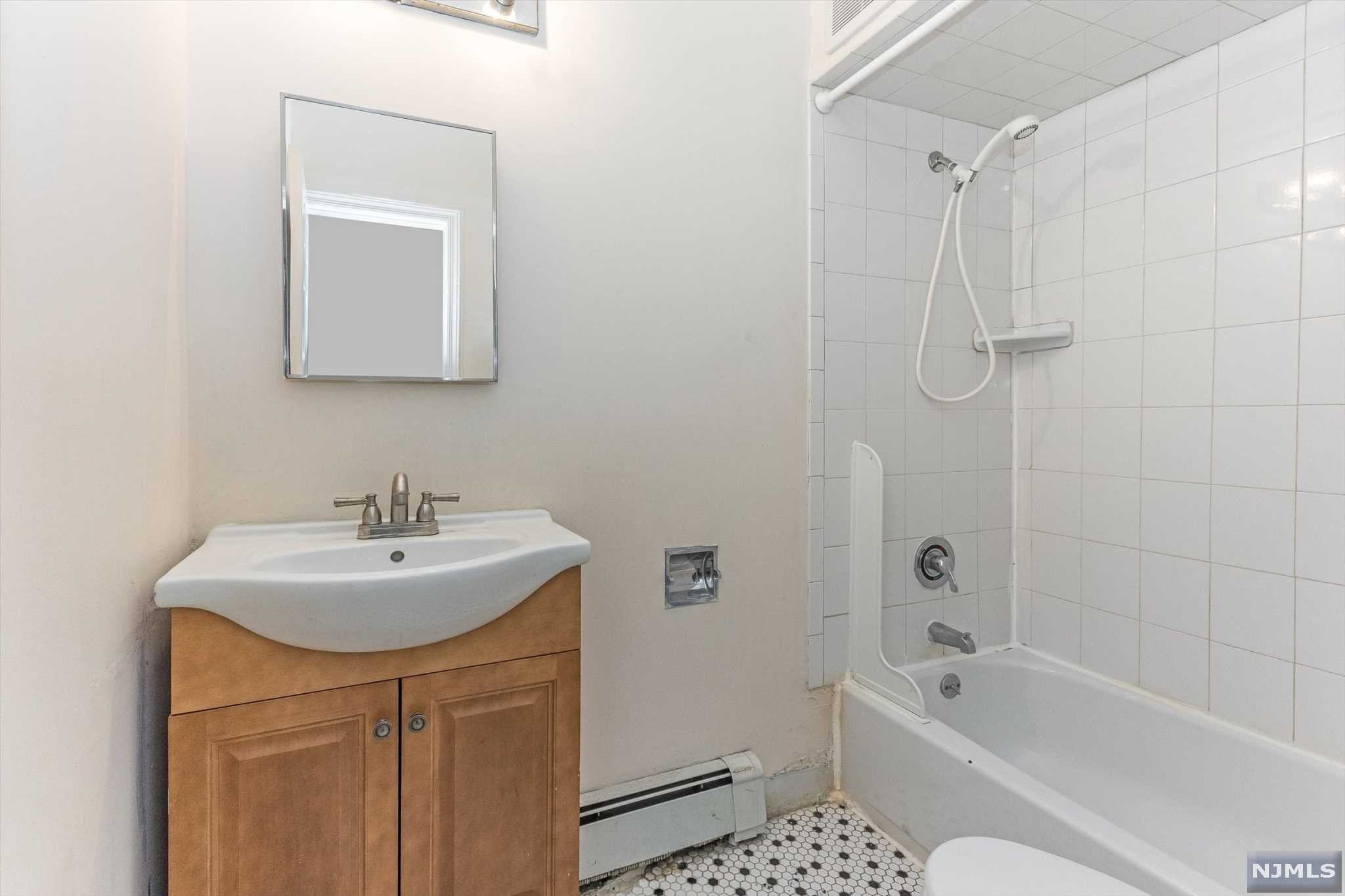 105 Centre Street Nutley, NJ 07110 - Photo 17 of 22