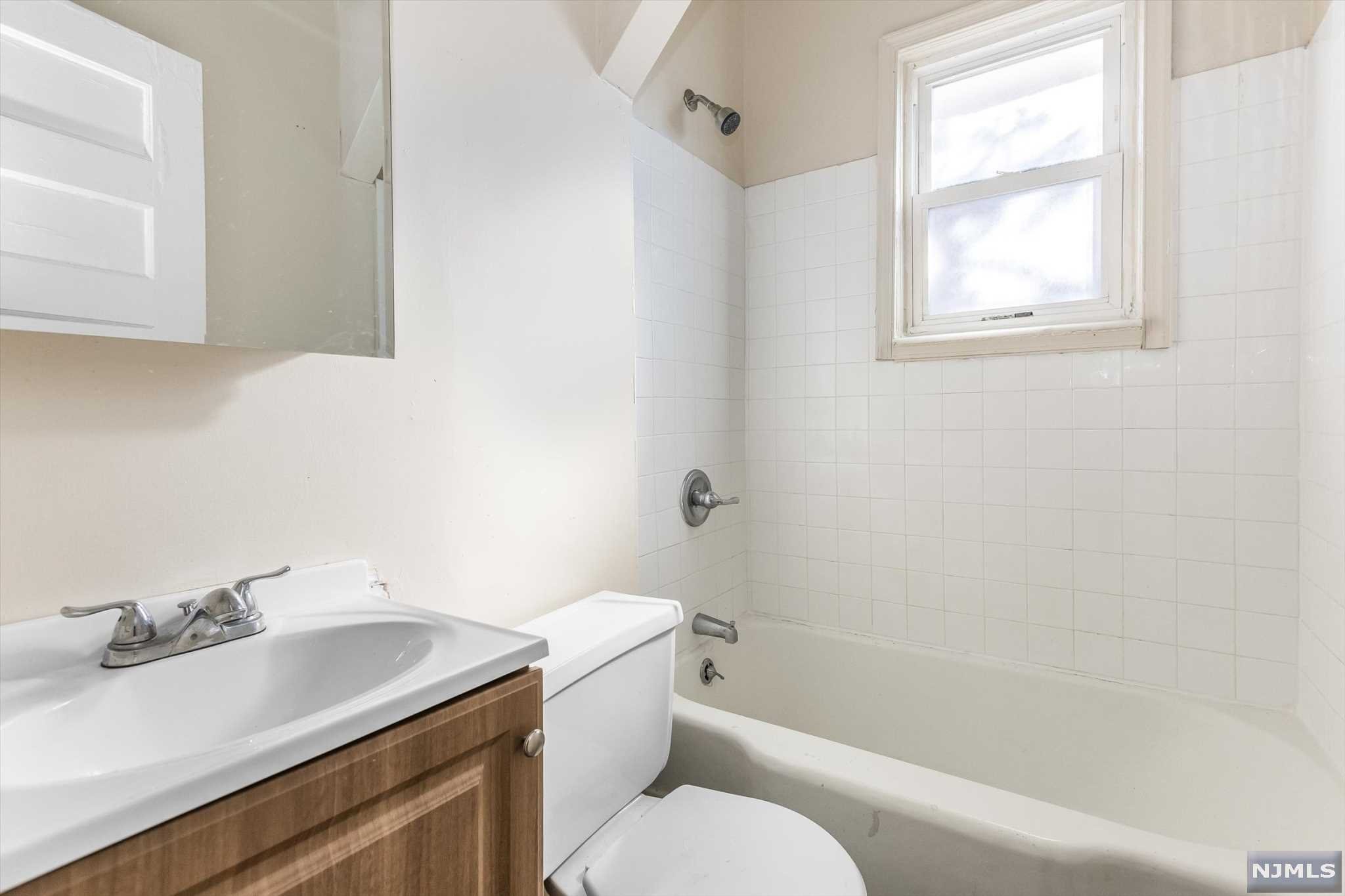 105 Centre Street Nutley, NJ 07110 - Photo 10 of 22