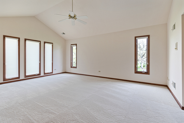 549 Aberdeen Road Frankfort, IL 60423 - Photo 22 of 37