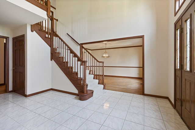 549 Aberdeen Road Frankfort, IL 60423 - Photo 5 of 37