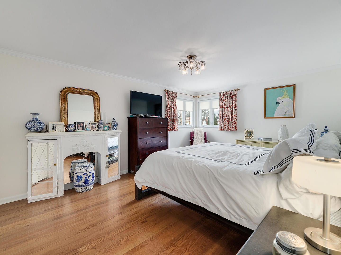 1340 Oak Street Western Springs, IL 60558 - Photo 15 of 25 a spacious bedroom with a bed and wooden floor
